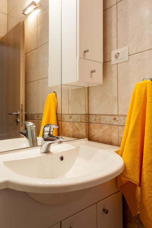 Apartments Toni Omiš Стая снимка